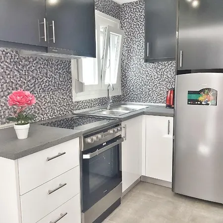 Lägenhet Stavrini's Paradise